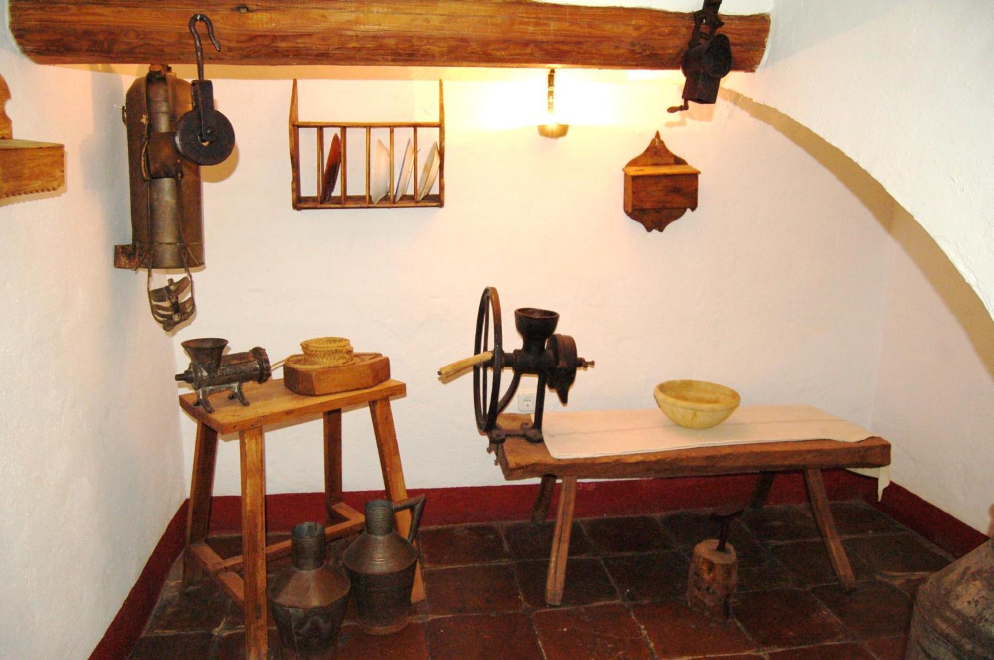 Alameda Posada De Jose Mª El Tempranillo מראה חיצוני תמונה
