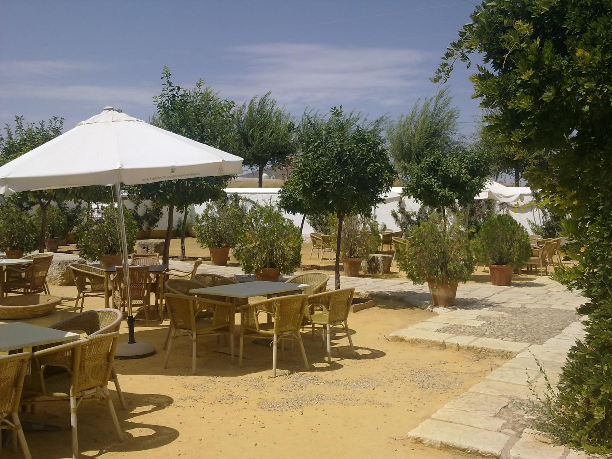 Alameda Posada De Jose Mª El Tempranillo מראה חיצוני תמונה